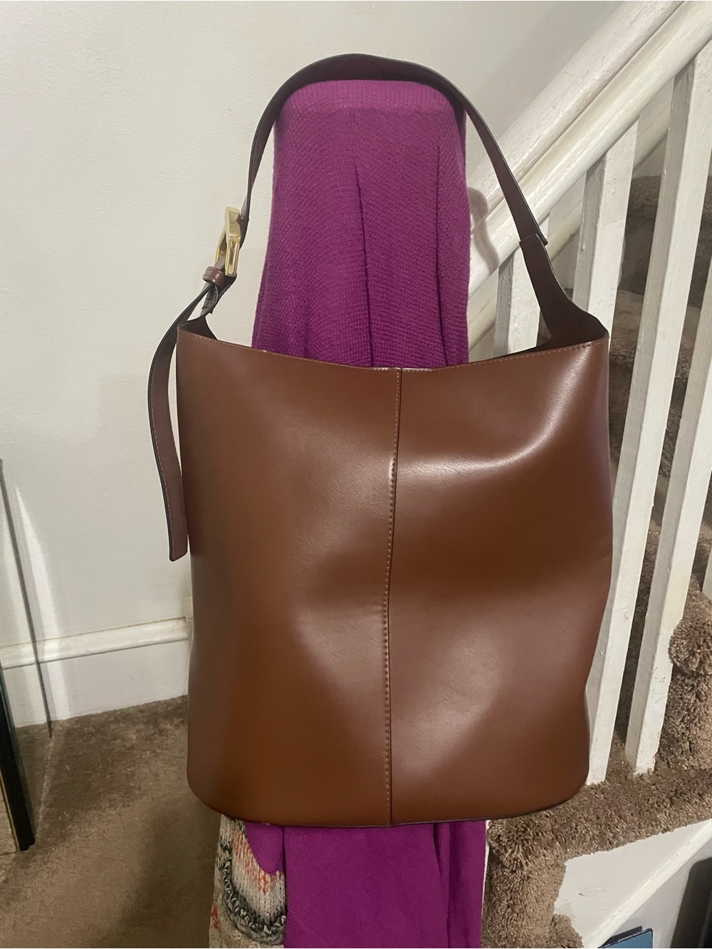 Bucket bag